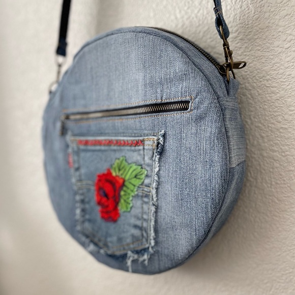 Upcycled denim jeans boho Round Crossbody bag with zipper and pockets. - Picture 9 of 12
